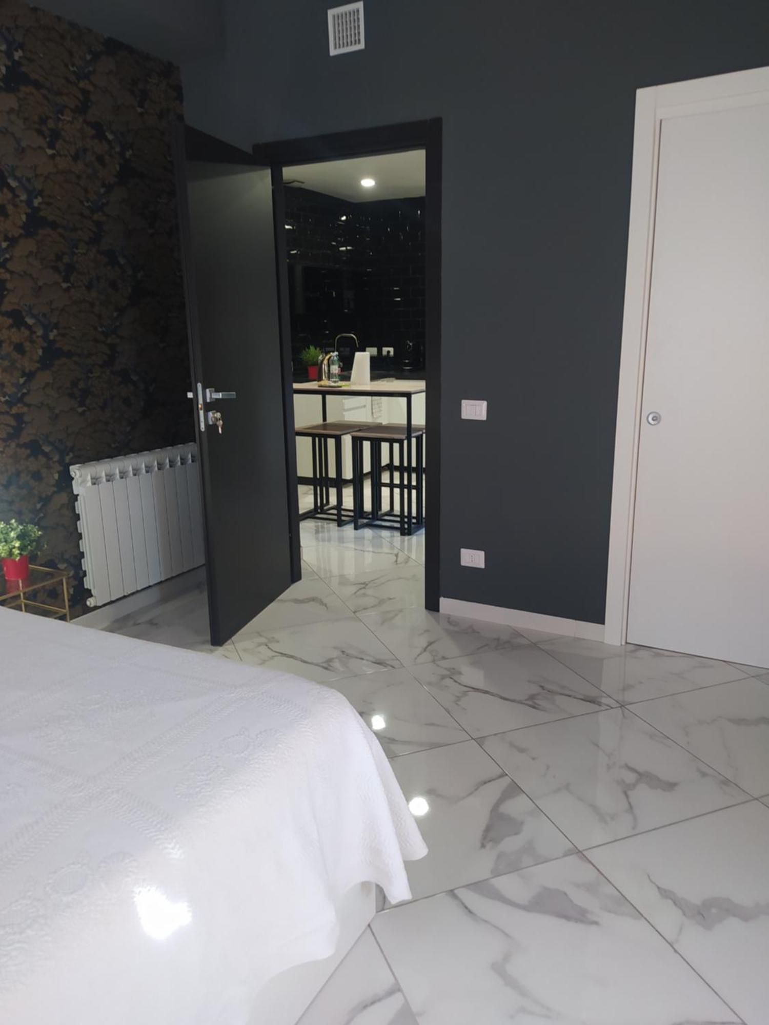 Linda'S Guest House Рим Екстериор снимка