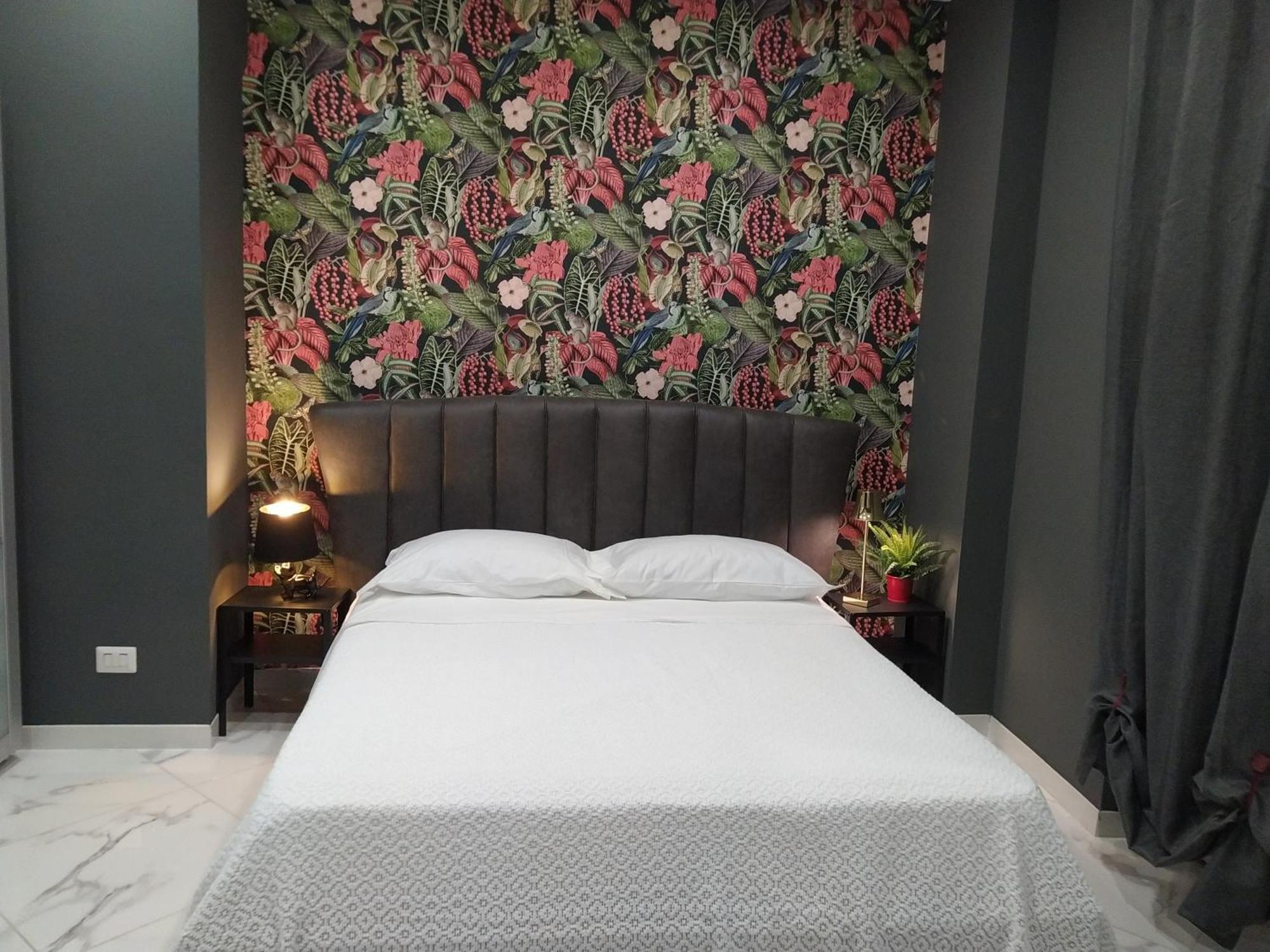 Linda'S Guest House Рим Екстериор снимка