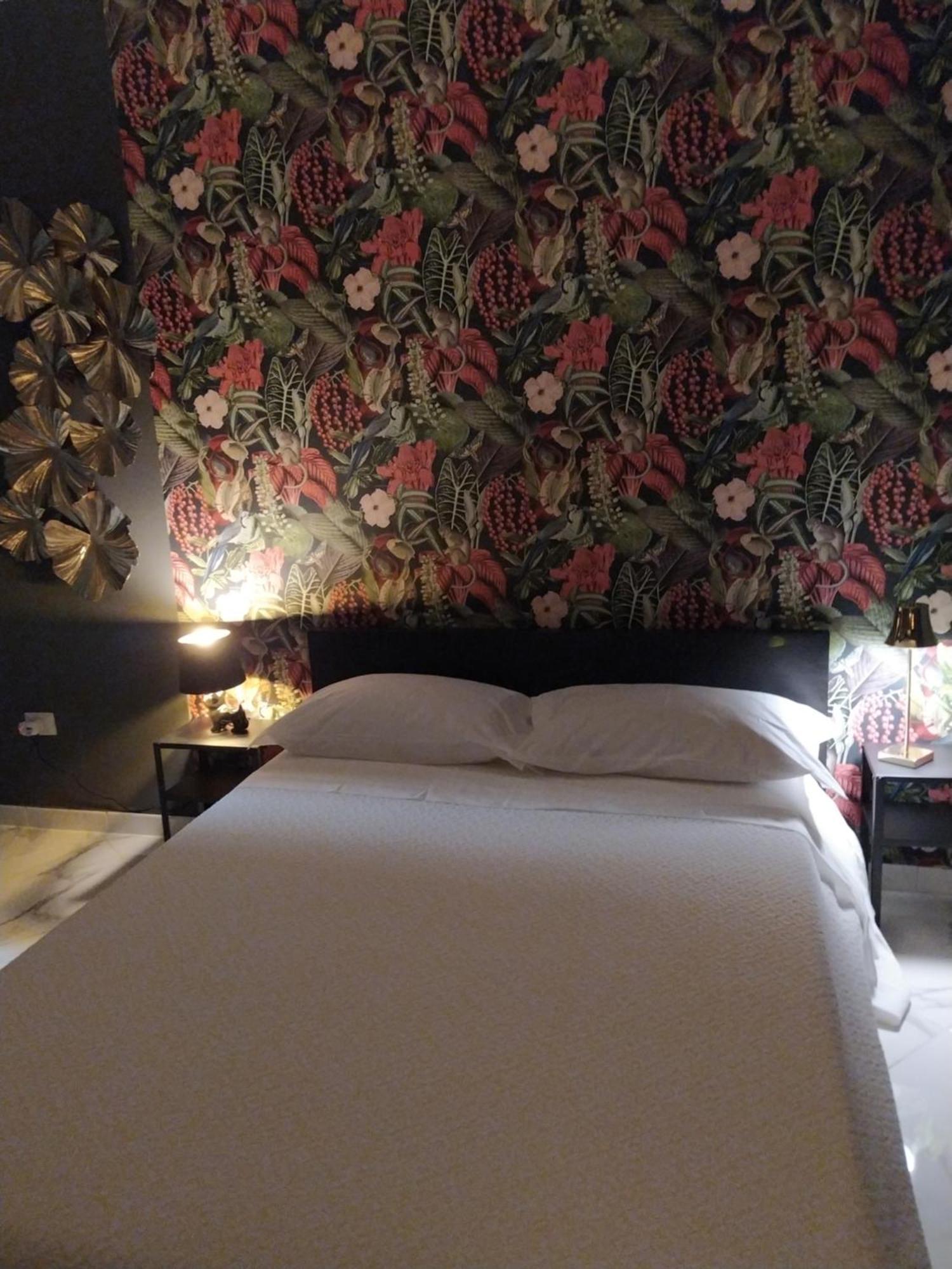 Linda'S Guest House Рим Екстериор снимка